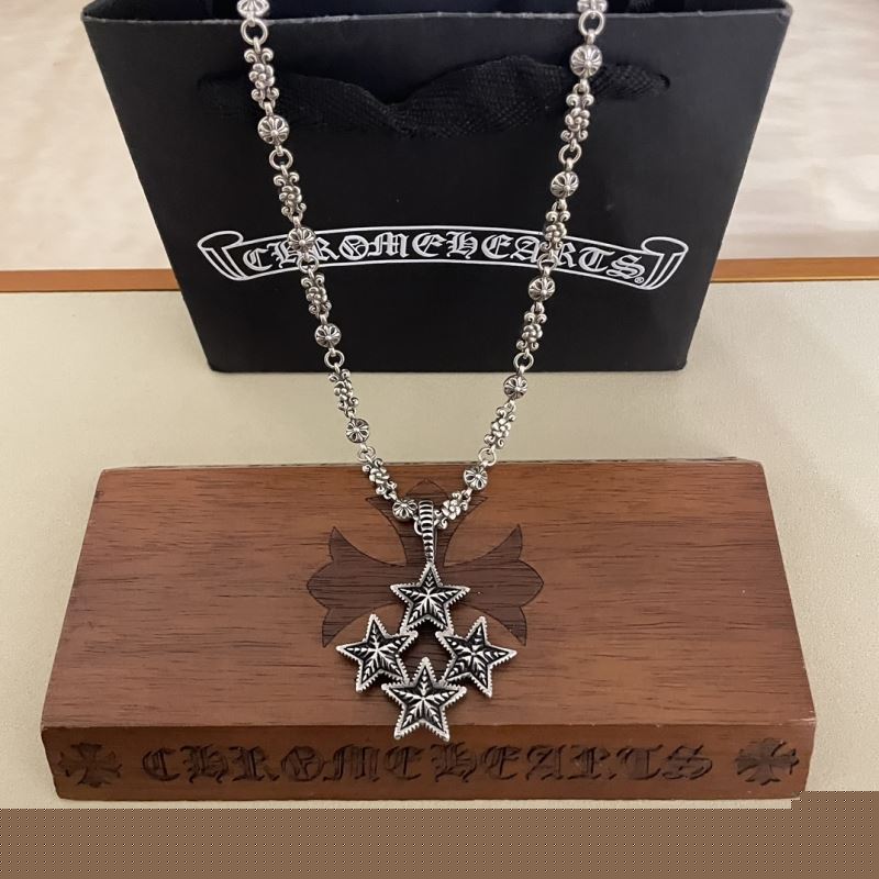 Ch**me He**ts necklaces